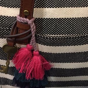 Meet your Posher, Carmen